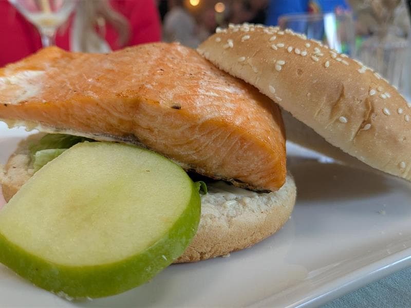 Restaurant le 240
