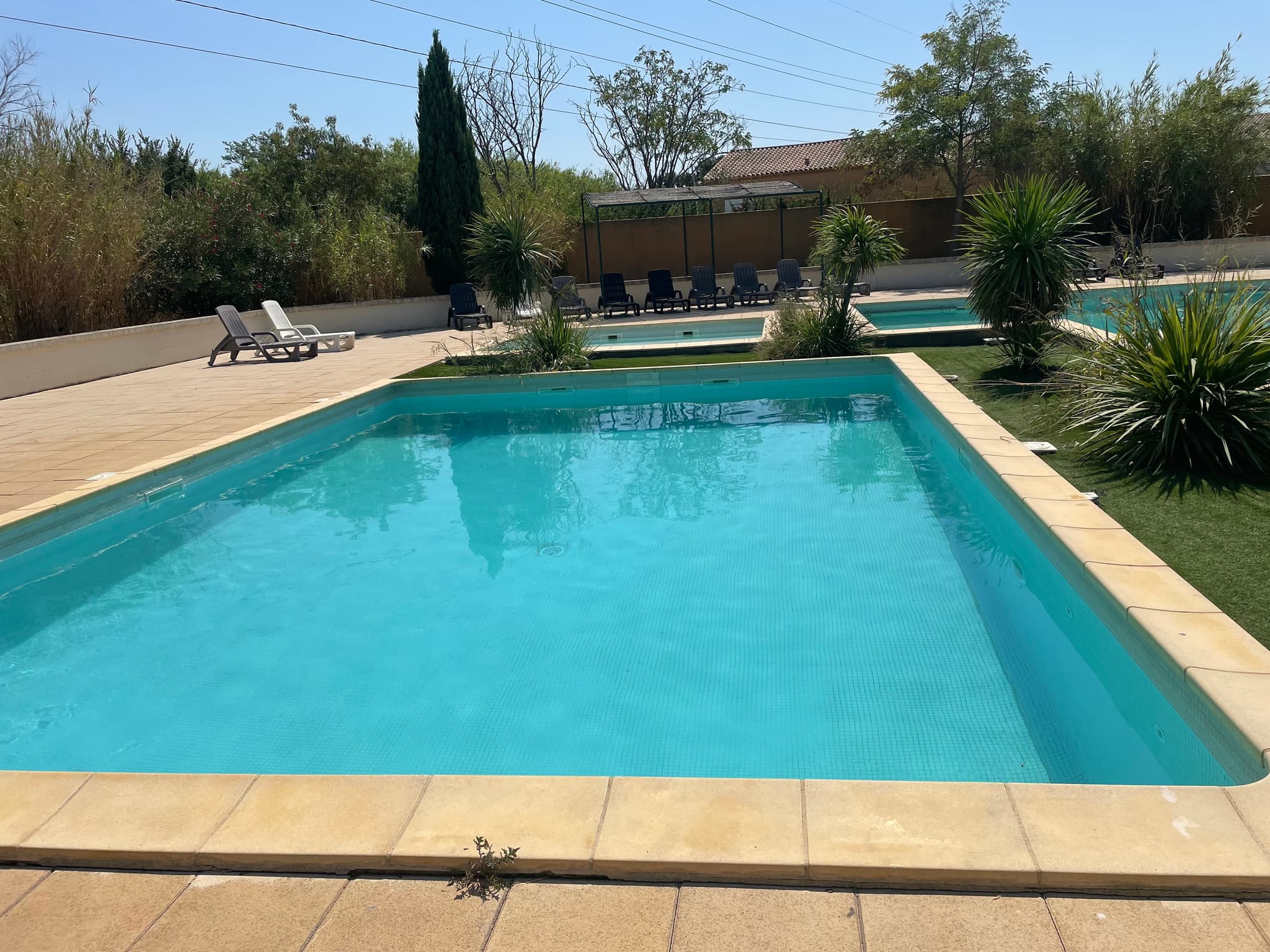 1 piscine