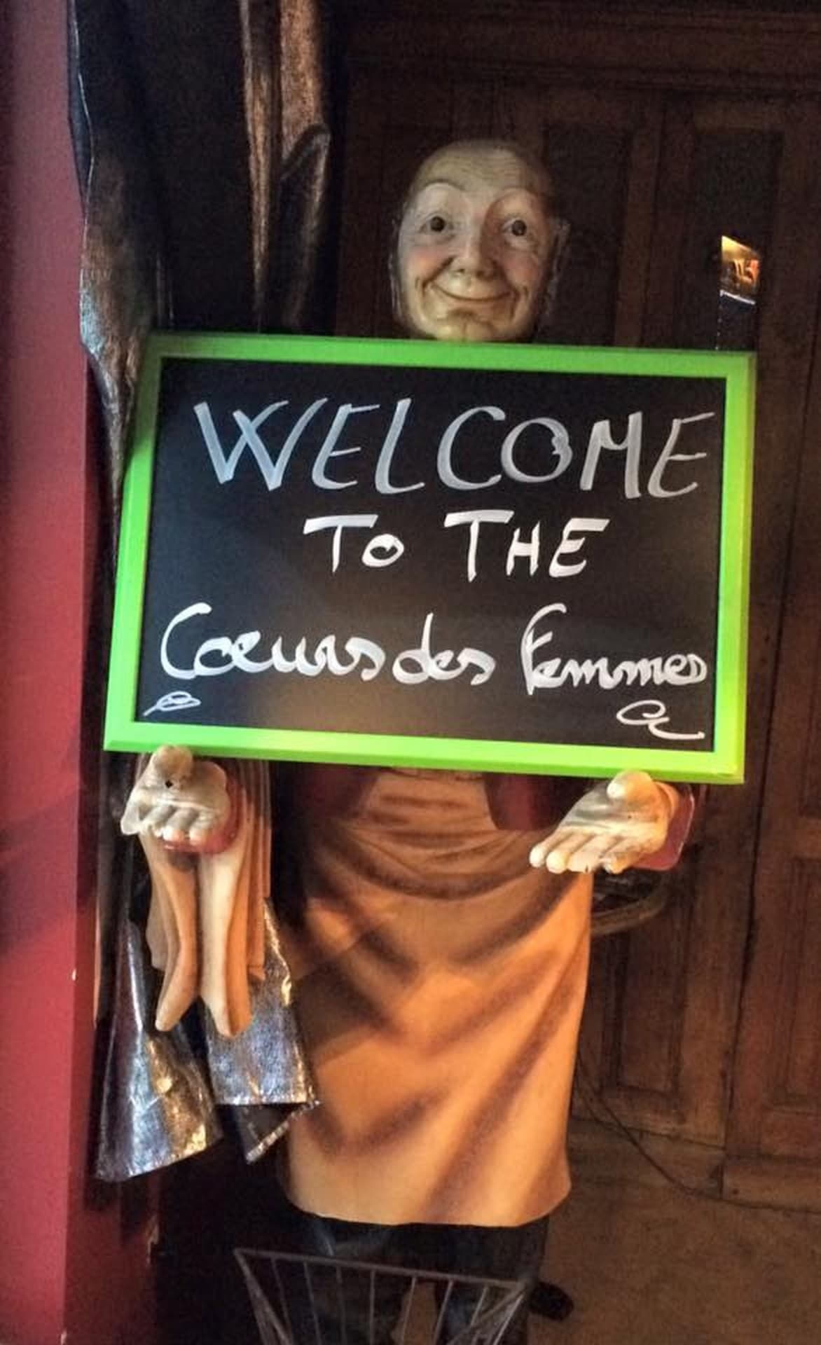 Aux_coeurs_des_femmes_welcome