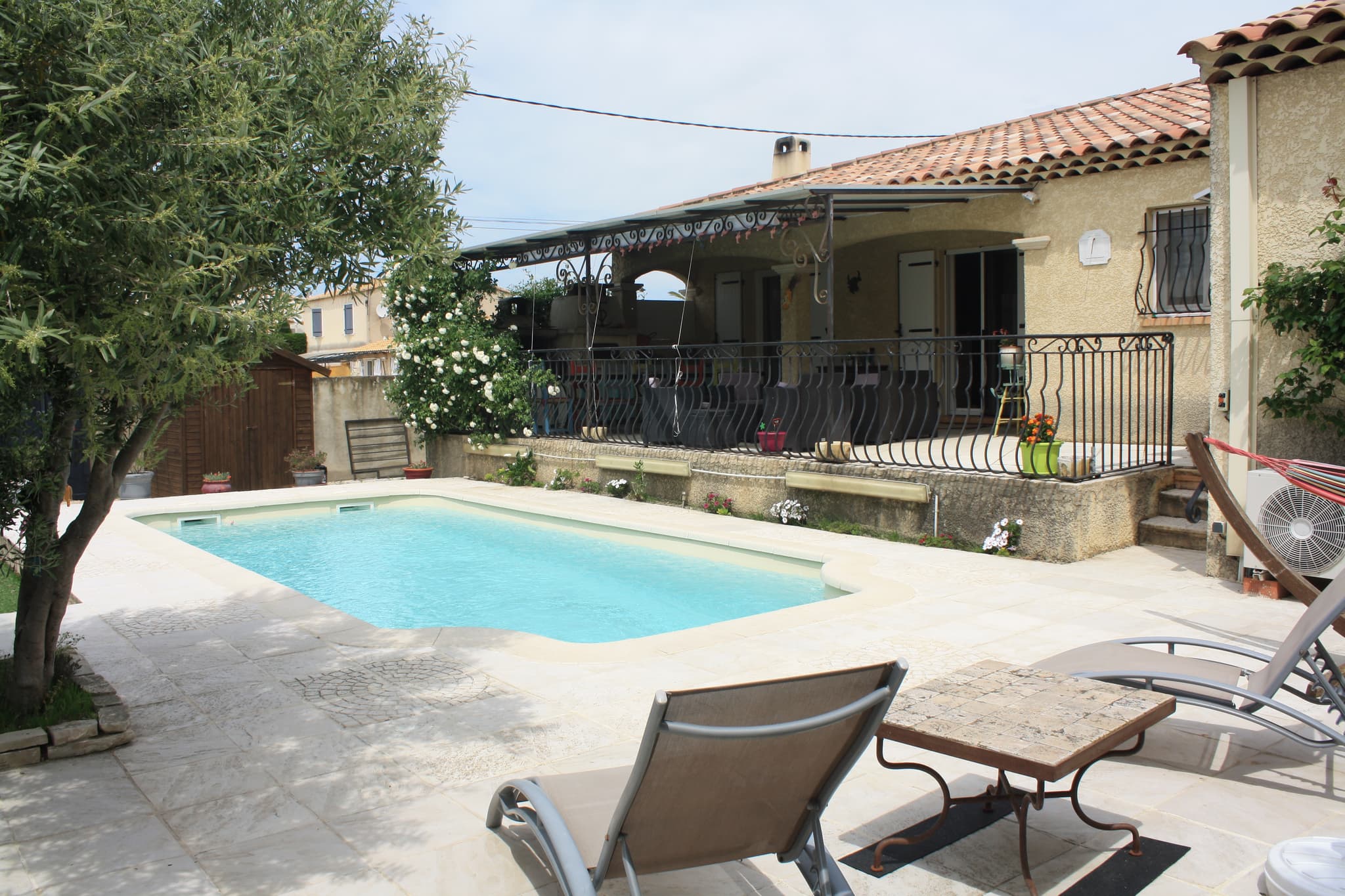 Exterieur 1