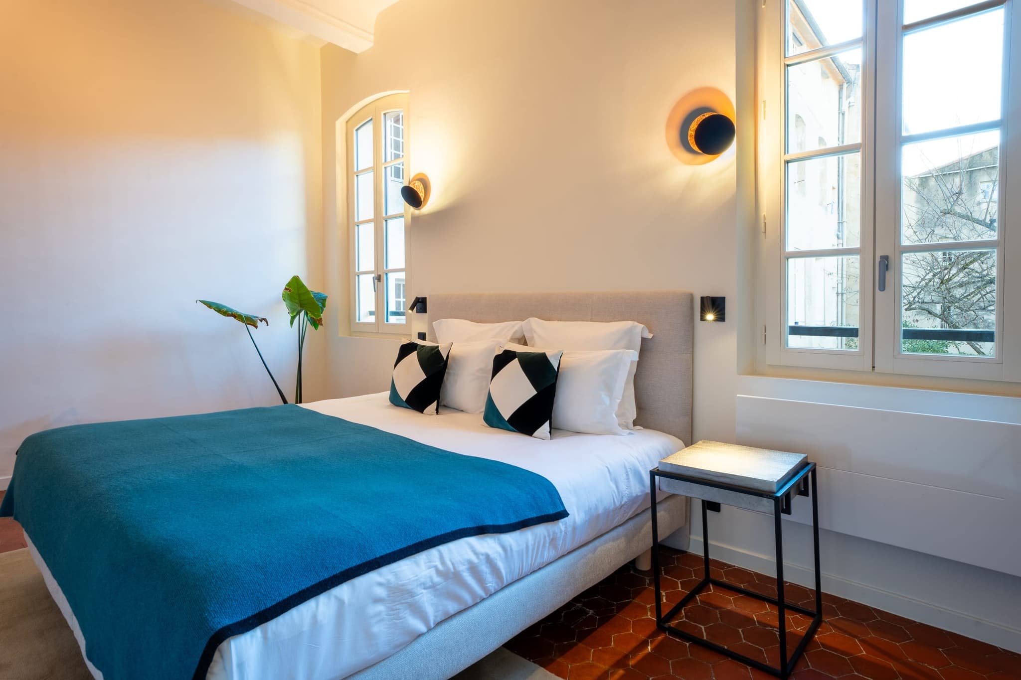 Suite 26