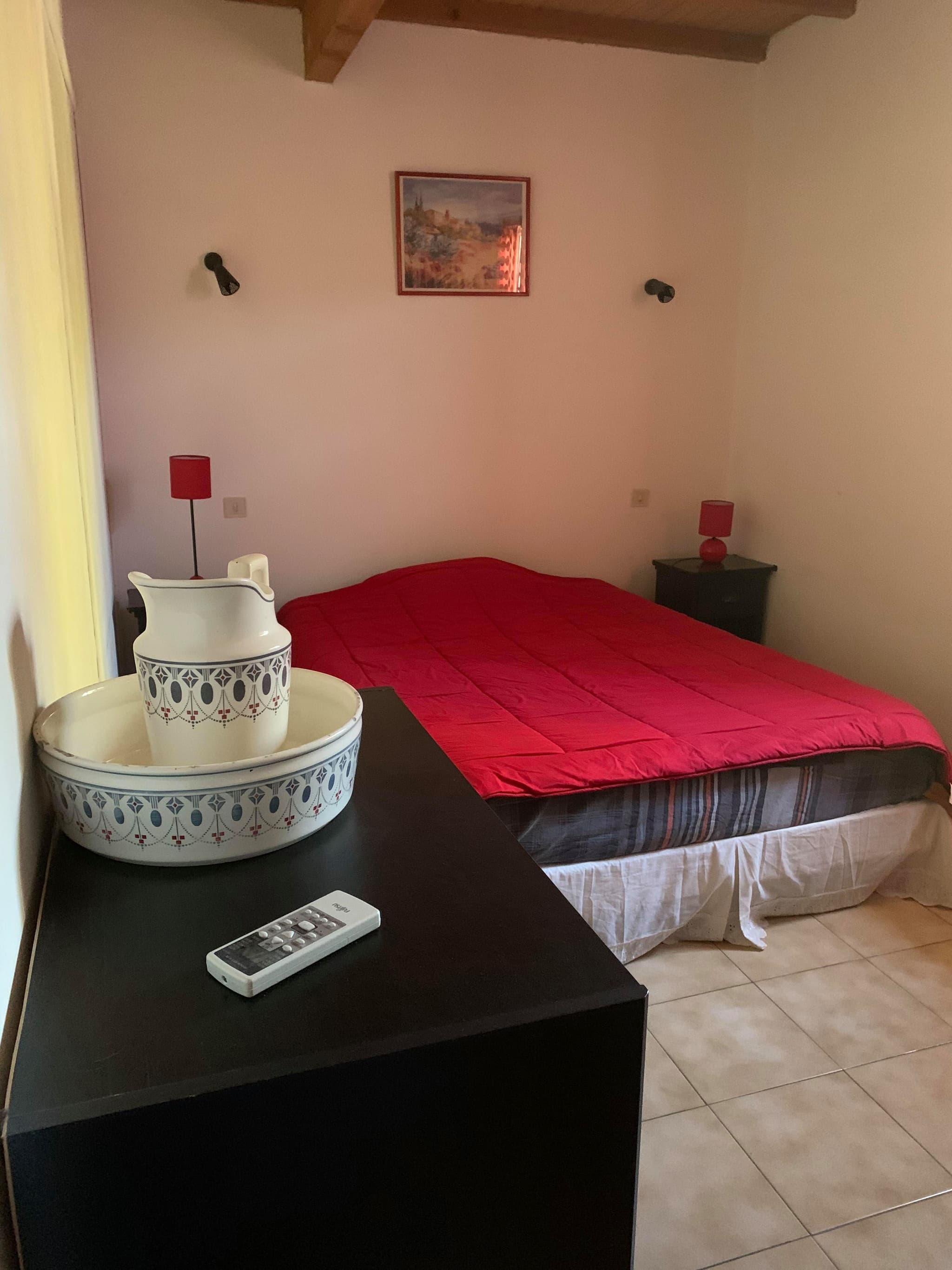 Chambre côté rue
