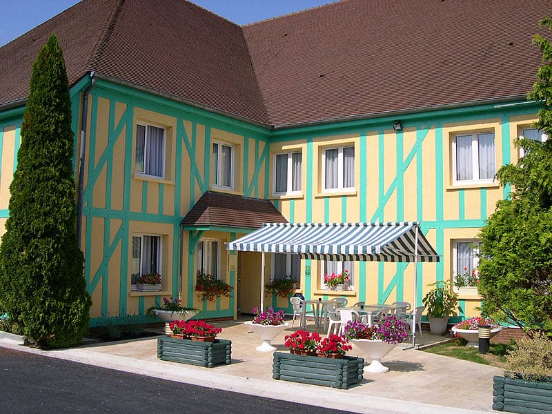 Pan de bois - Façade nvelle.jpg