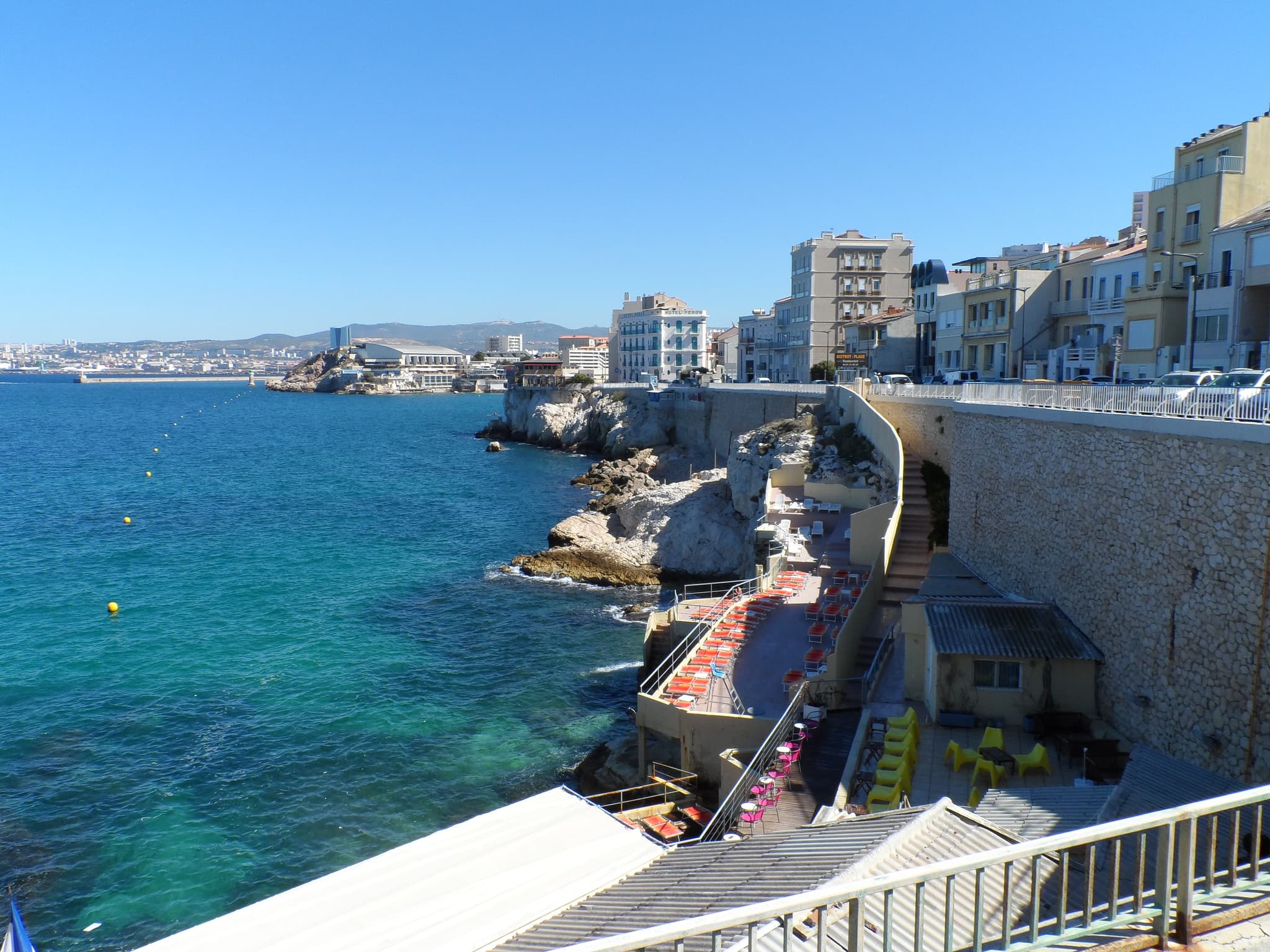 Corncihe petit pavillon