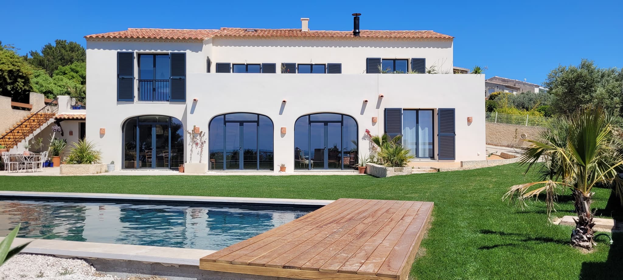 Vue maison du jardin
