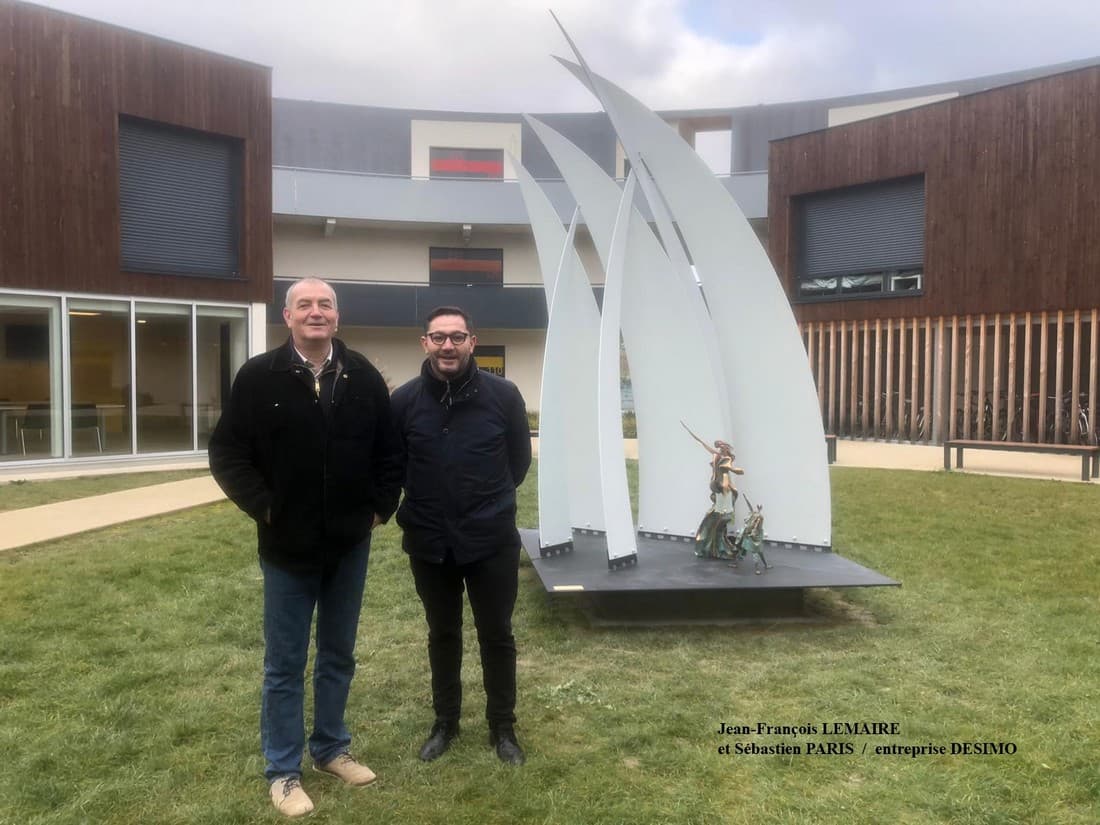Sculpture urbaine de JF Lemaire.jpg
