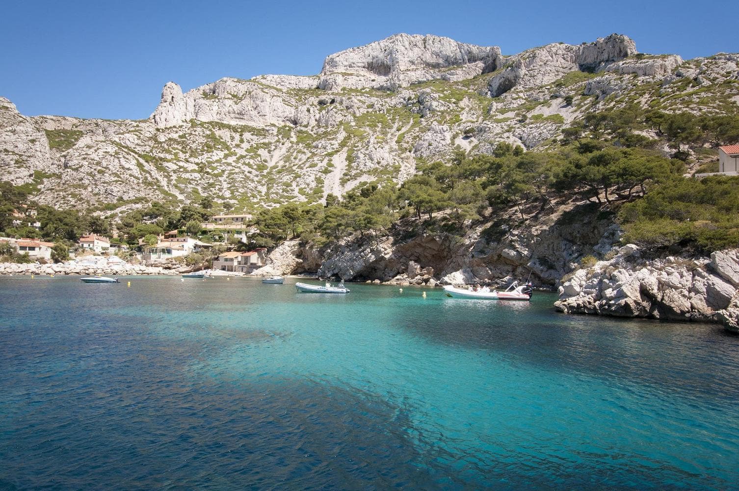 Les Portes Des Calanques