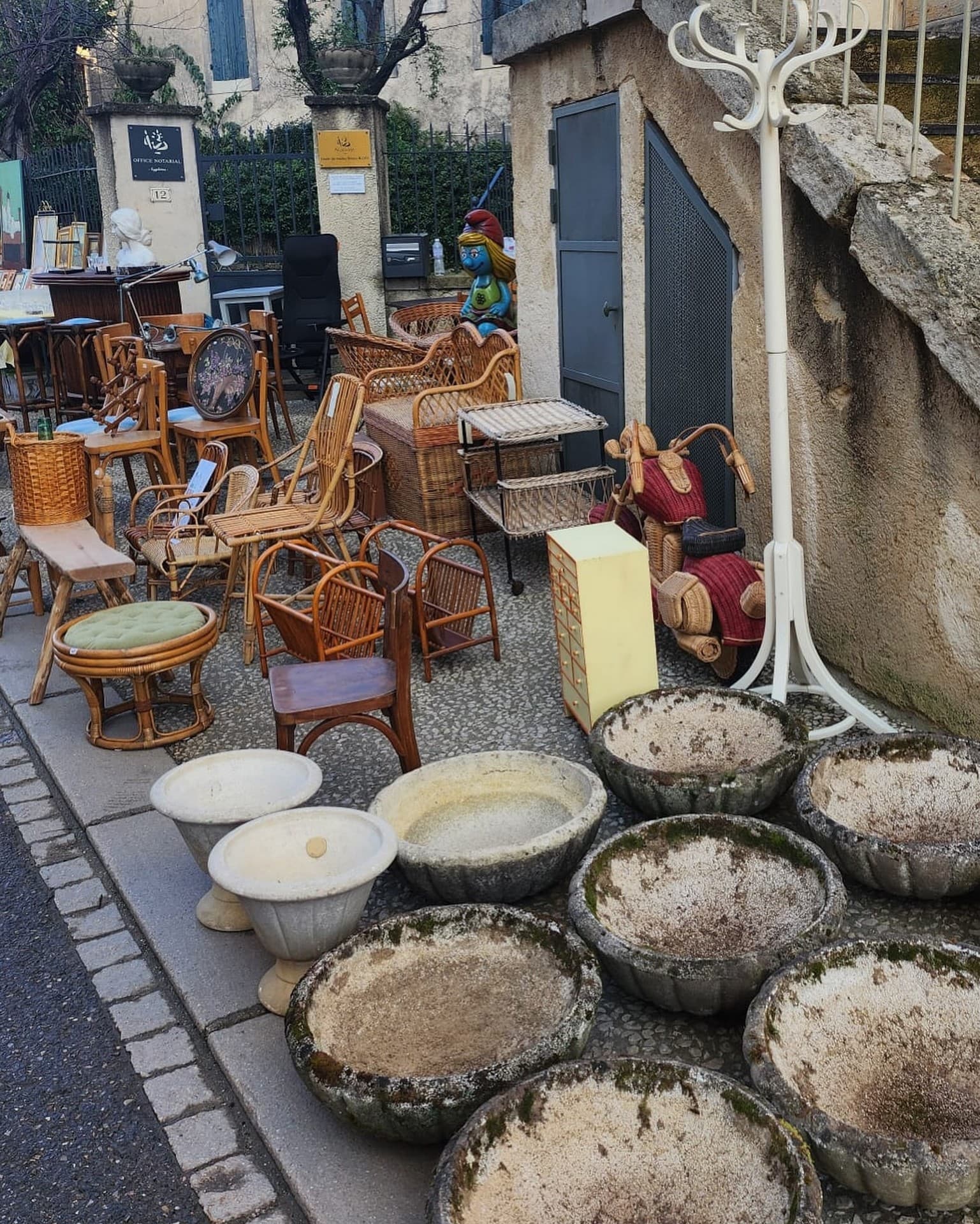 La Brocante d'Eygalières Antiquités