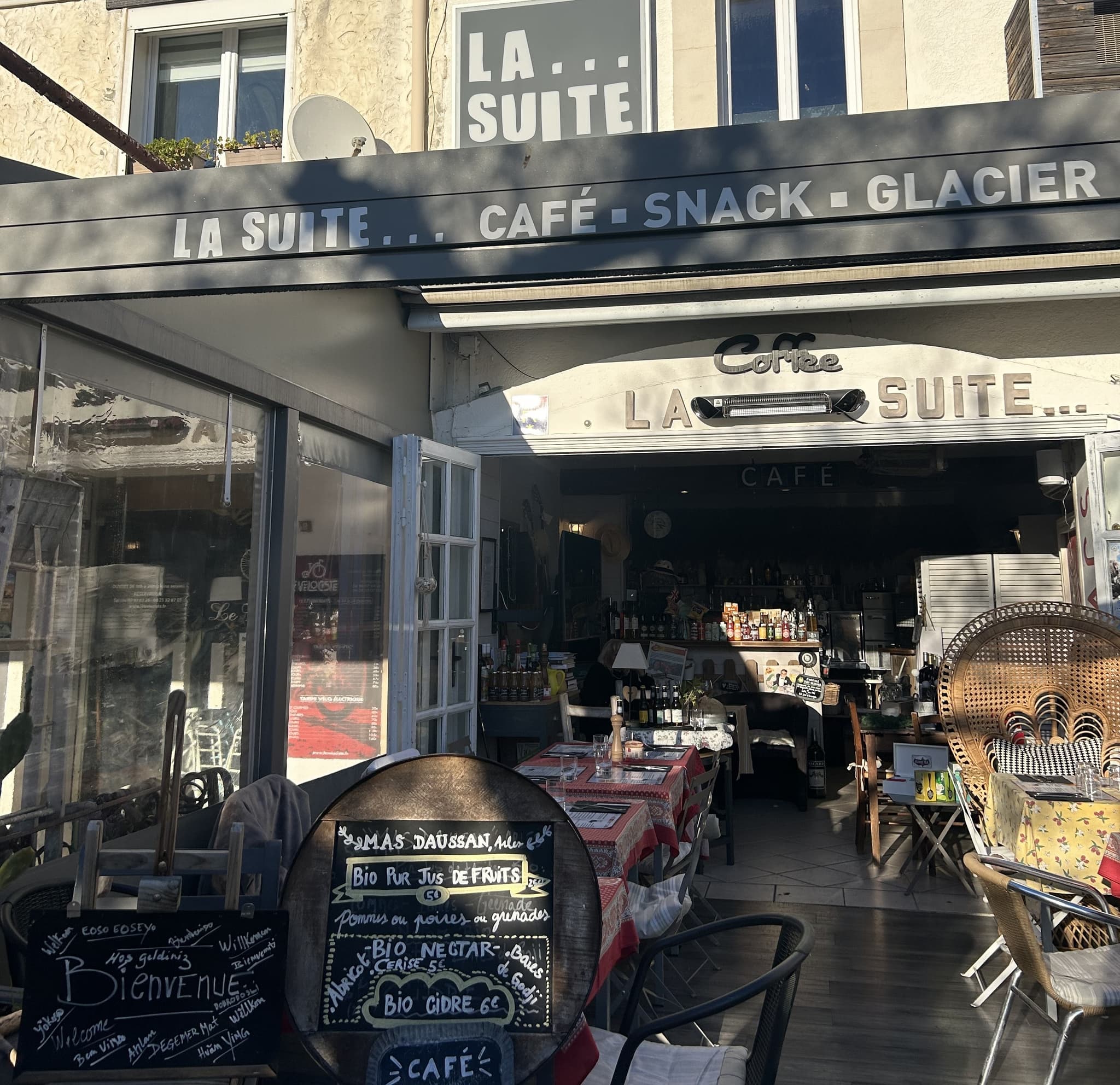 Café-Restaurant La Suite_Saintes-Maries-de-la-Mer