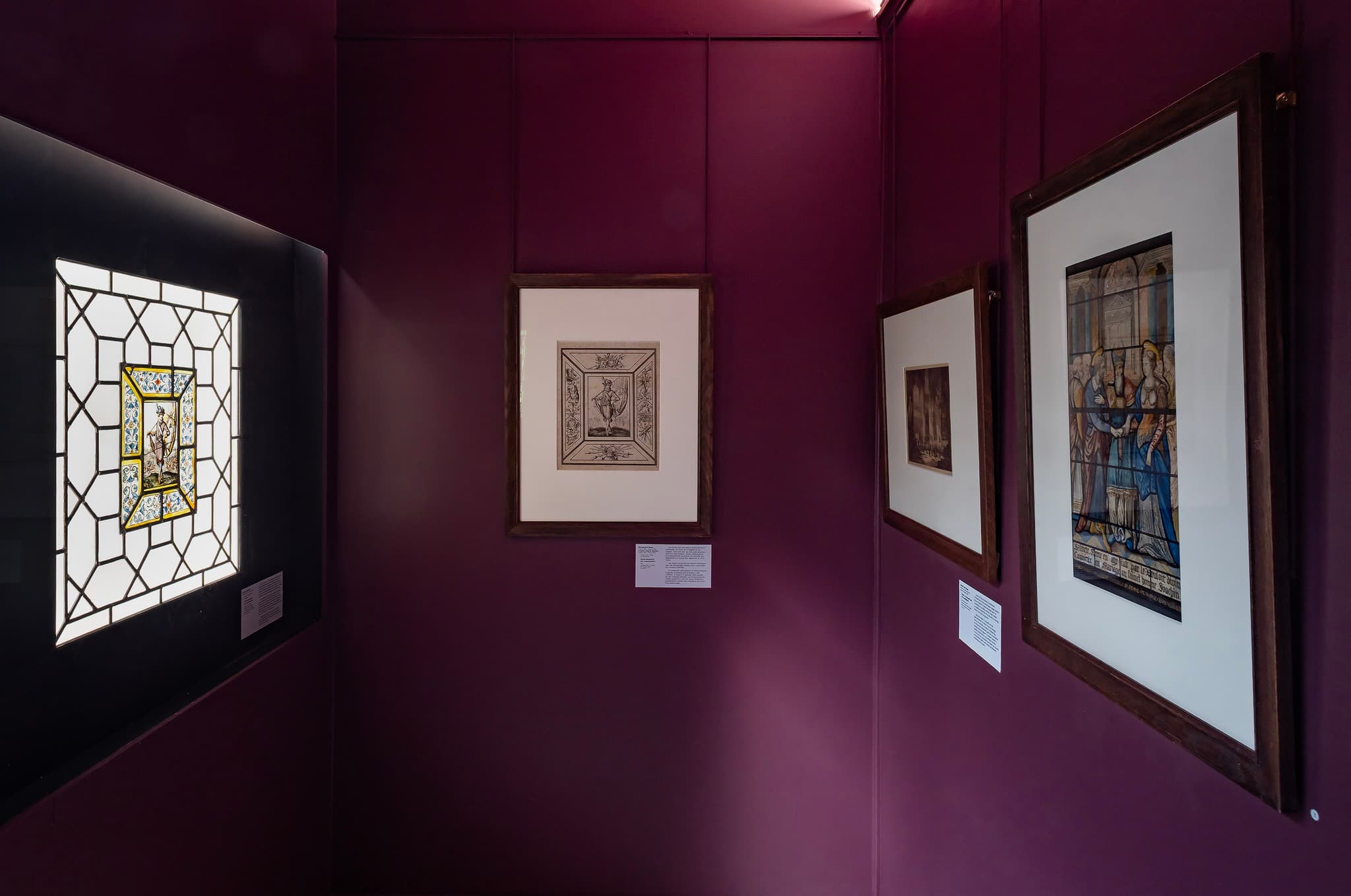 Accrochage temporaire // Rêves de lumière – Le vitrail et ses images_Troyes