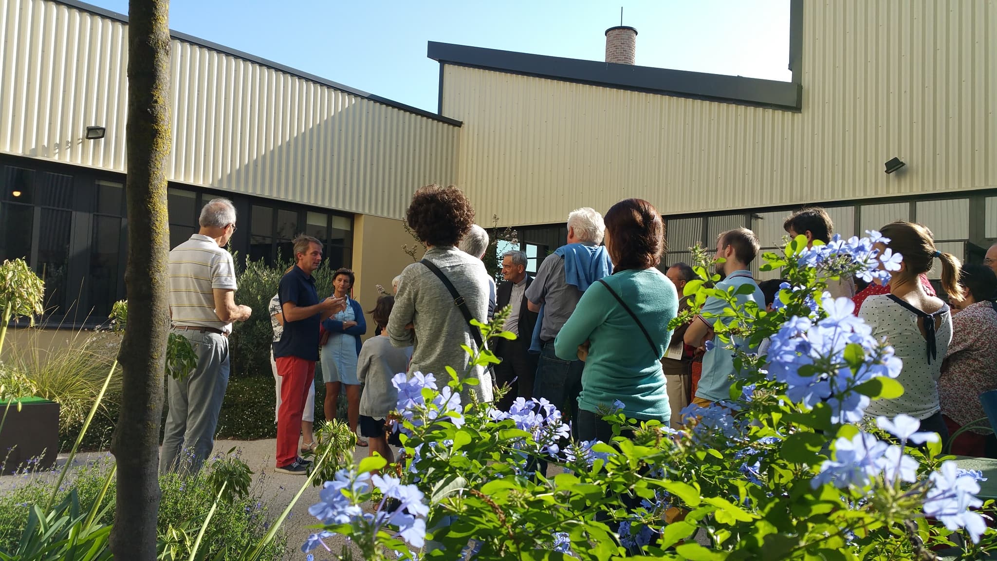 Rampal Latour : Visite guidée de l'Usine Moderne