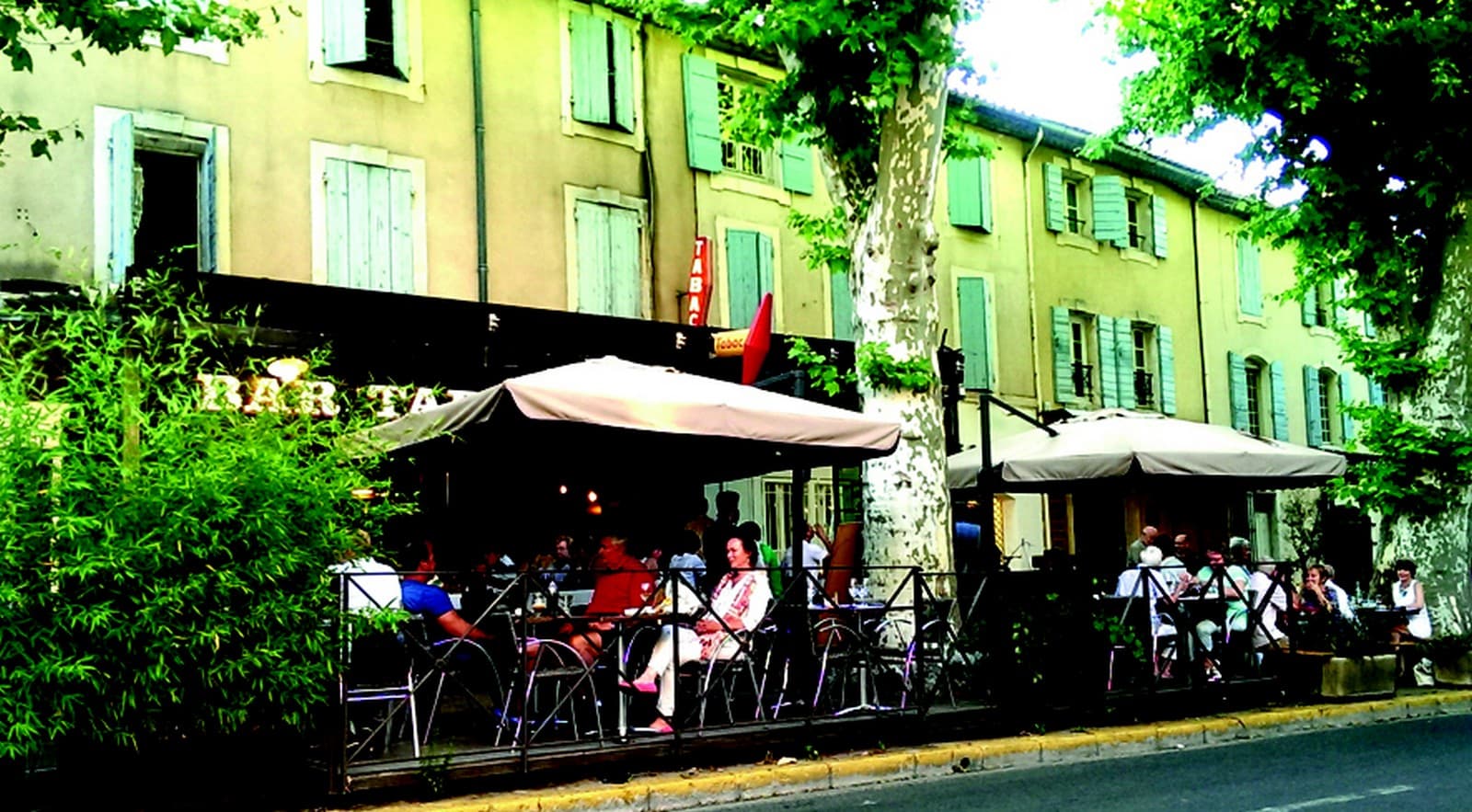 Bar_Tabac_des_Alpilles