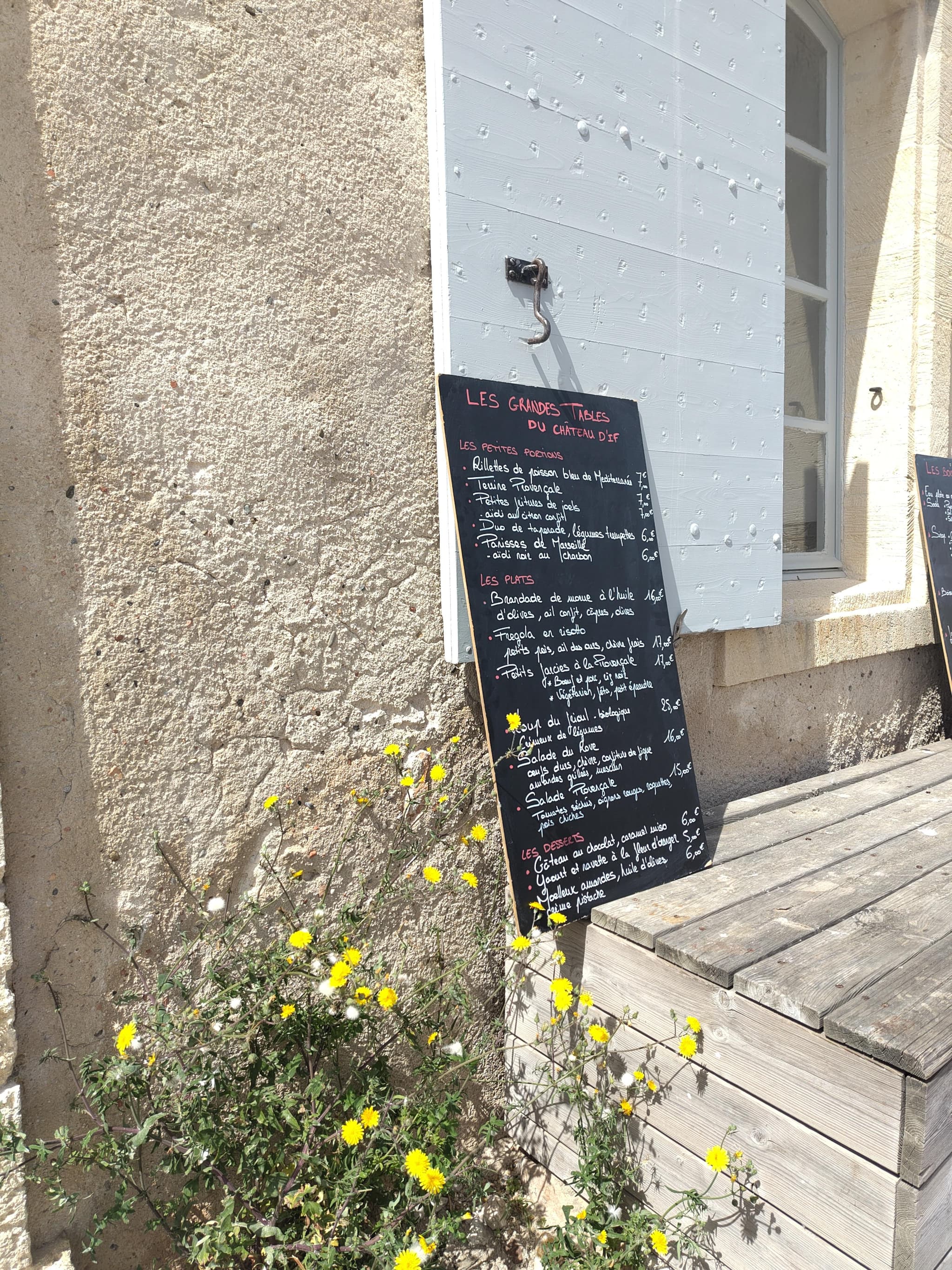 Les Grandes Tables du Château d'If_Marseille