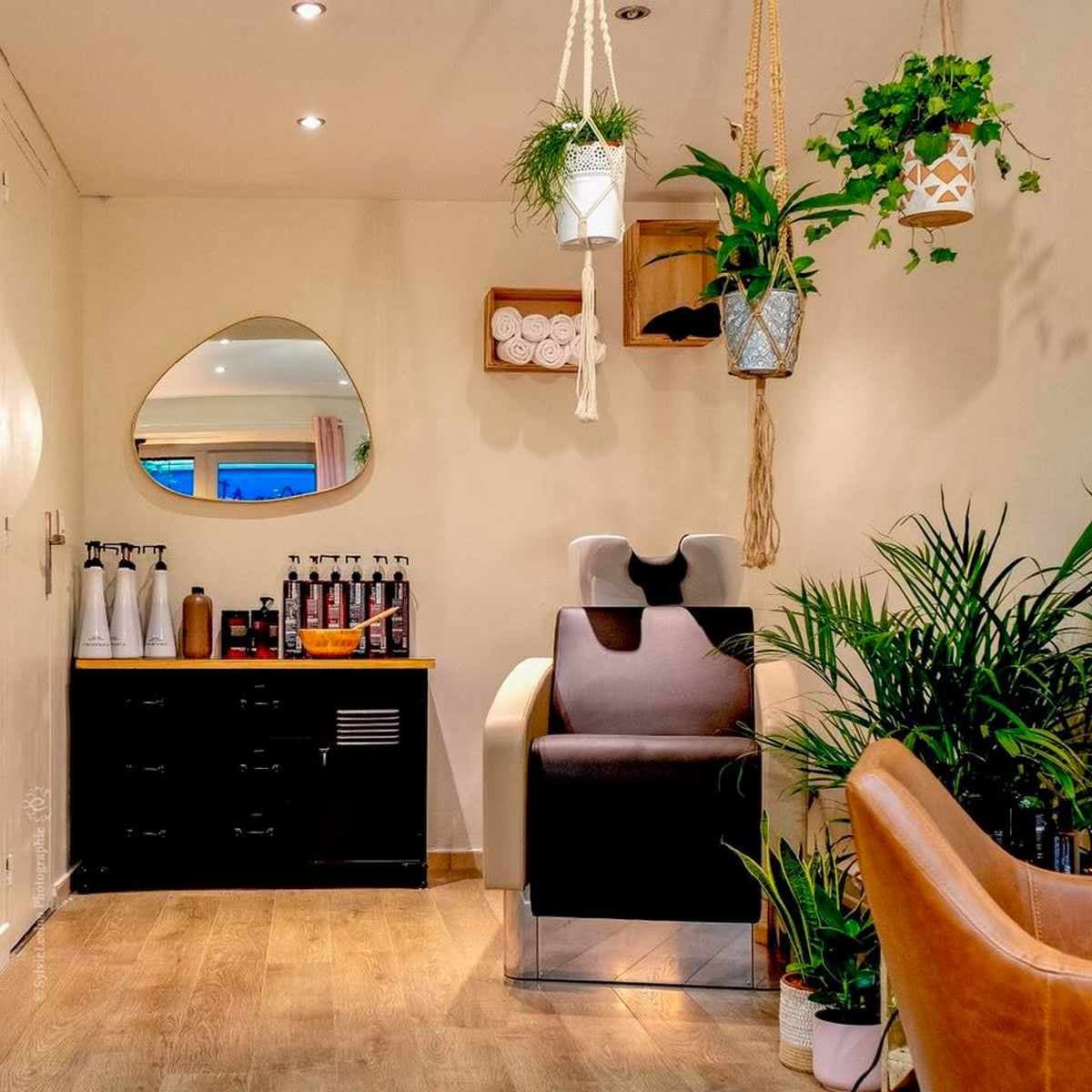 Salon Au Naturel