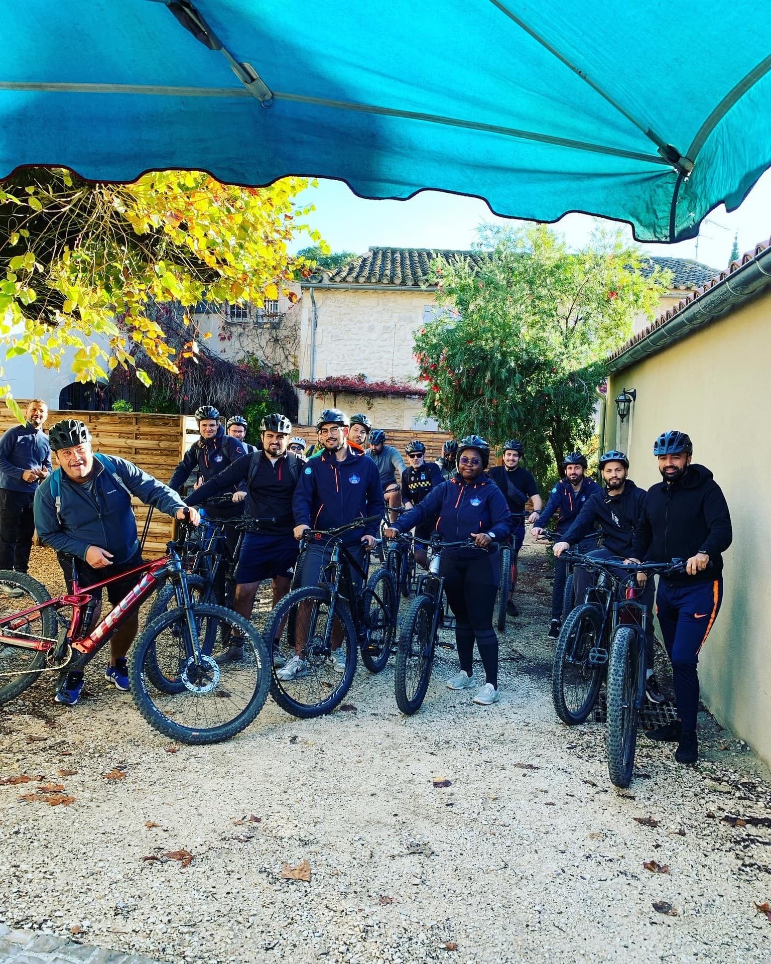 Bike in Alpilles à Paradou