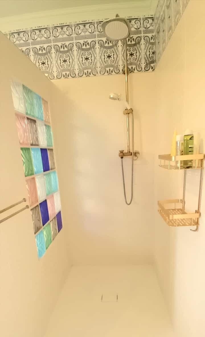 Les Iris - Douche