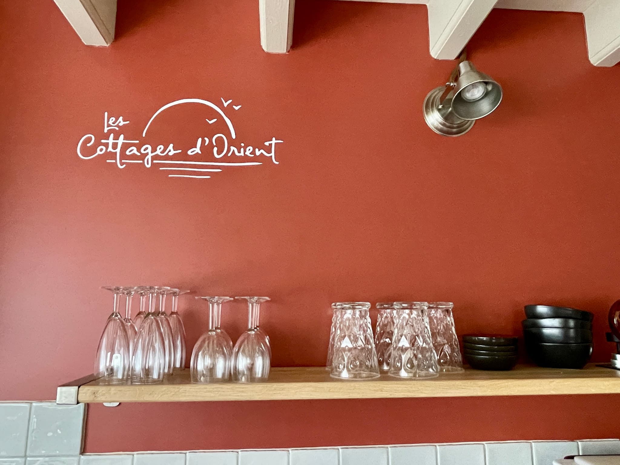 étagère verres.jpeg