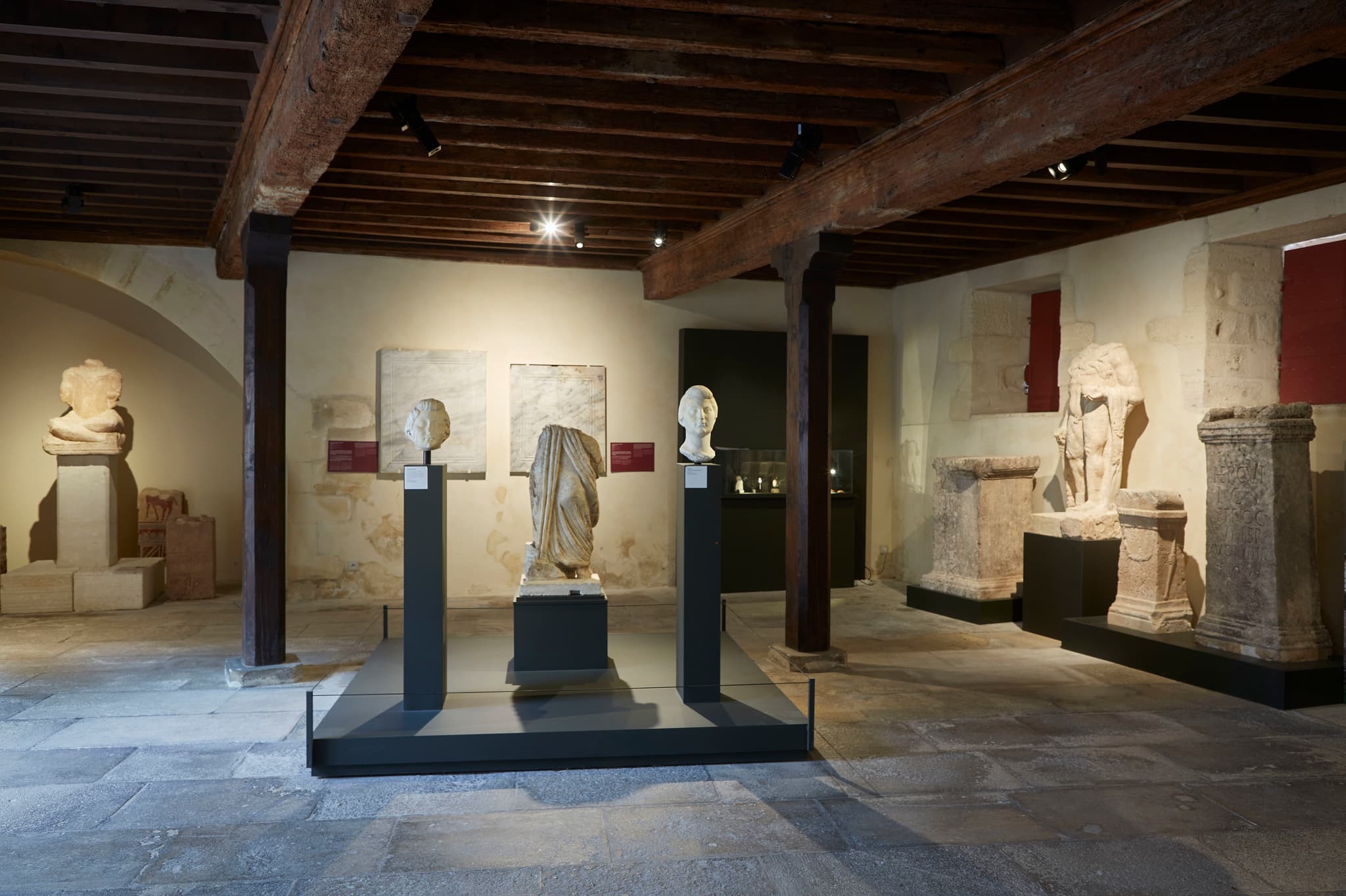 Centre d'Archéologie Antique - Hôtel de Sade_Saint-Rémy-de-Provence