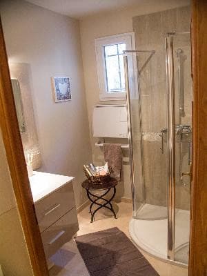 Salle de bain rez de chaussée