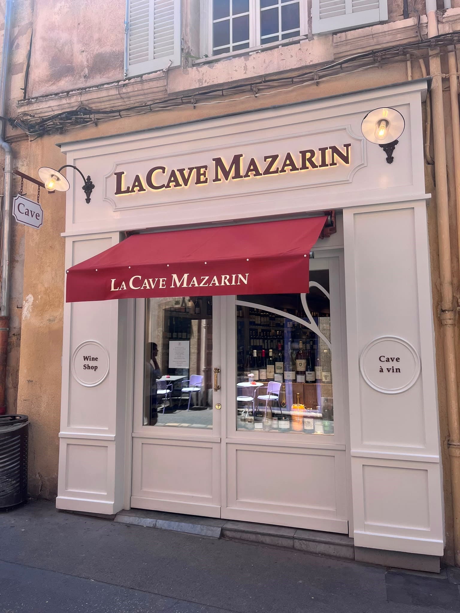 FACADE