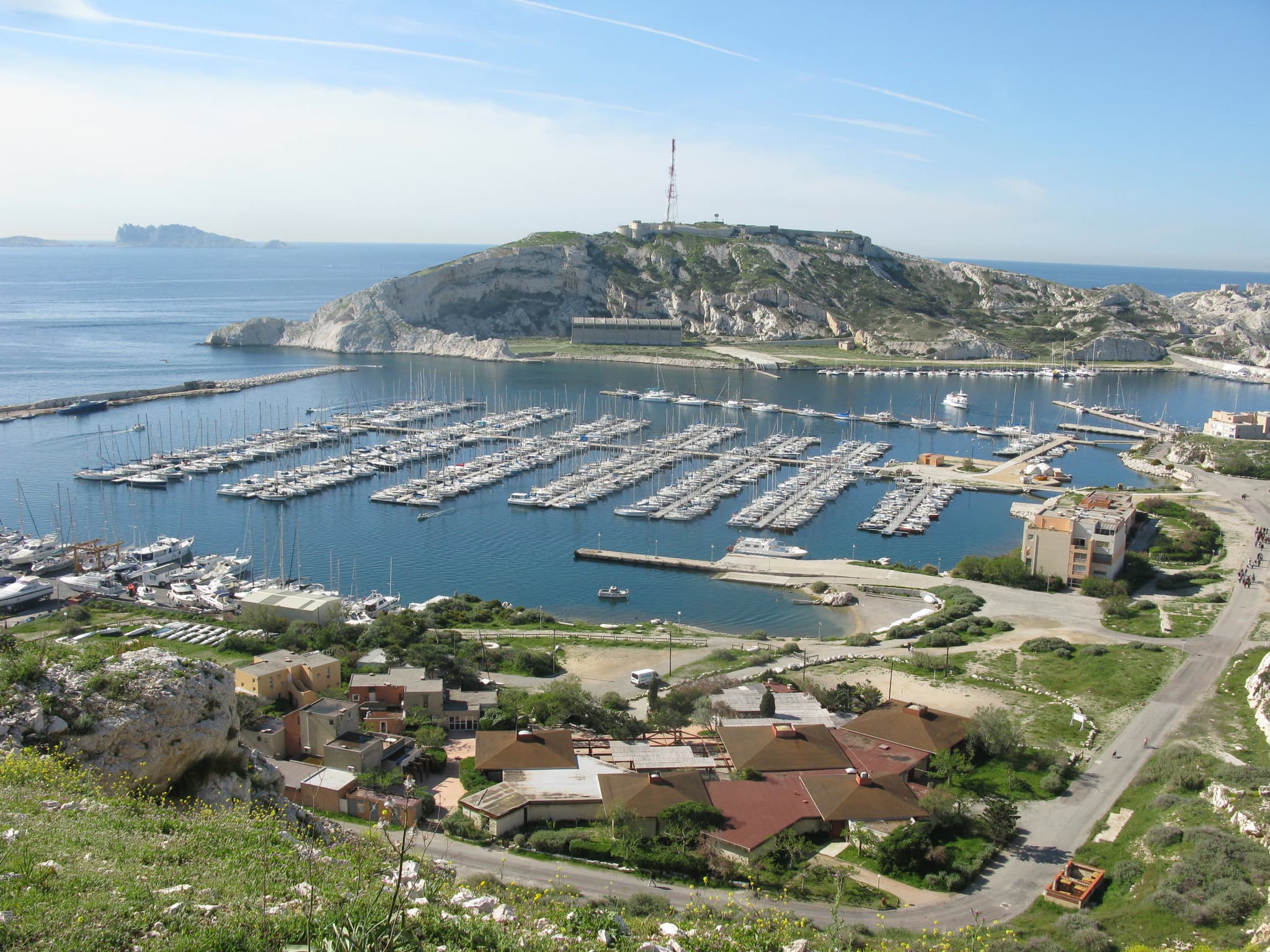 Centre léo lagrange et port