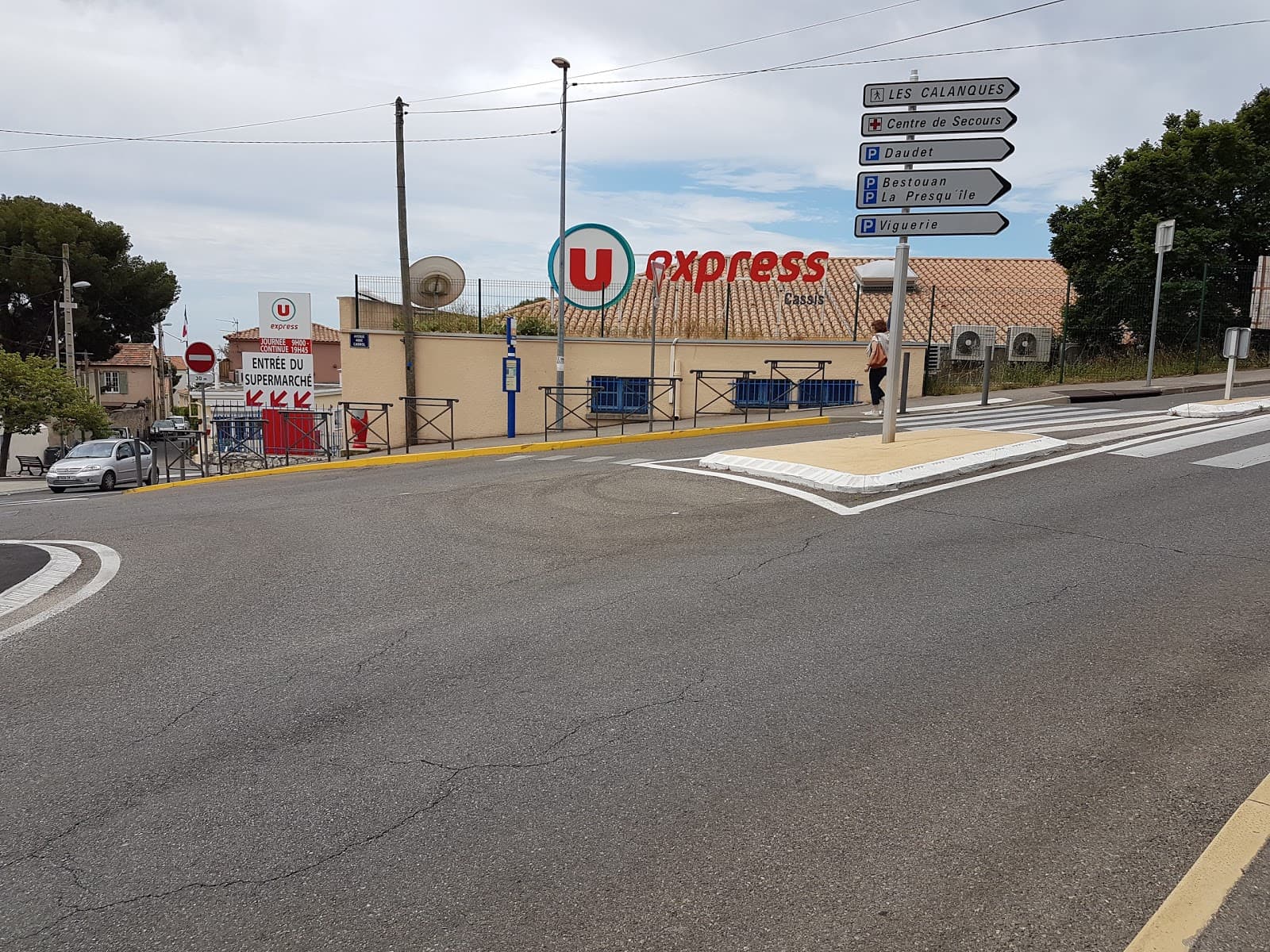 U Express