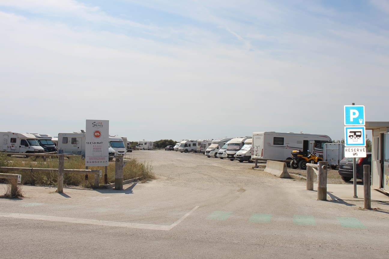 Aire de camping-cars Plage Ouest