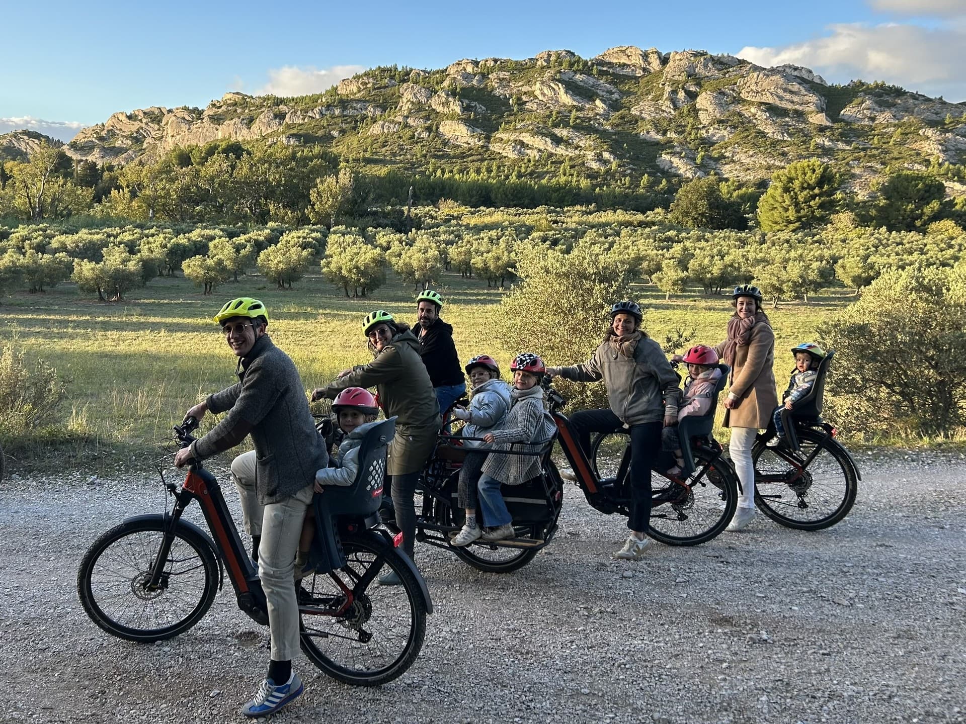 Unusual Ride Guide touristique à vélo à Aureille Vélo en famille