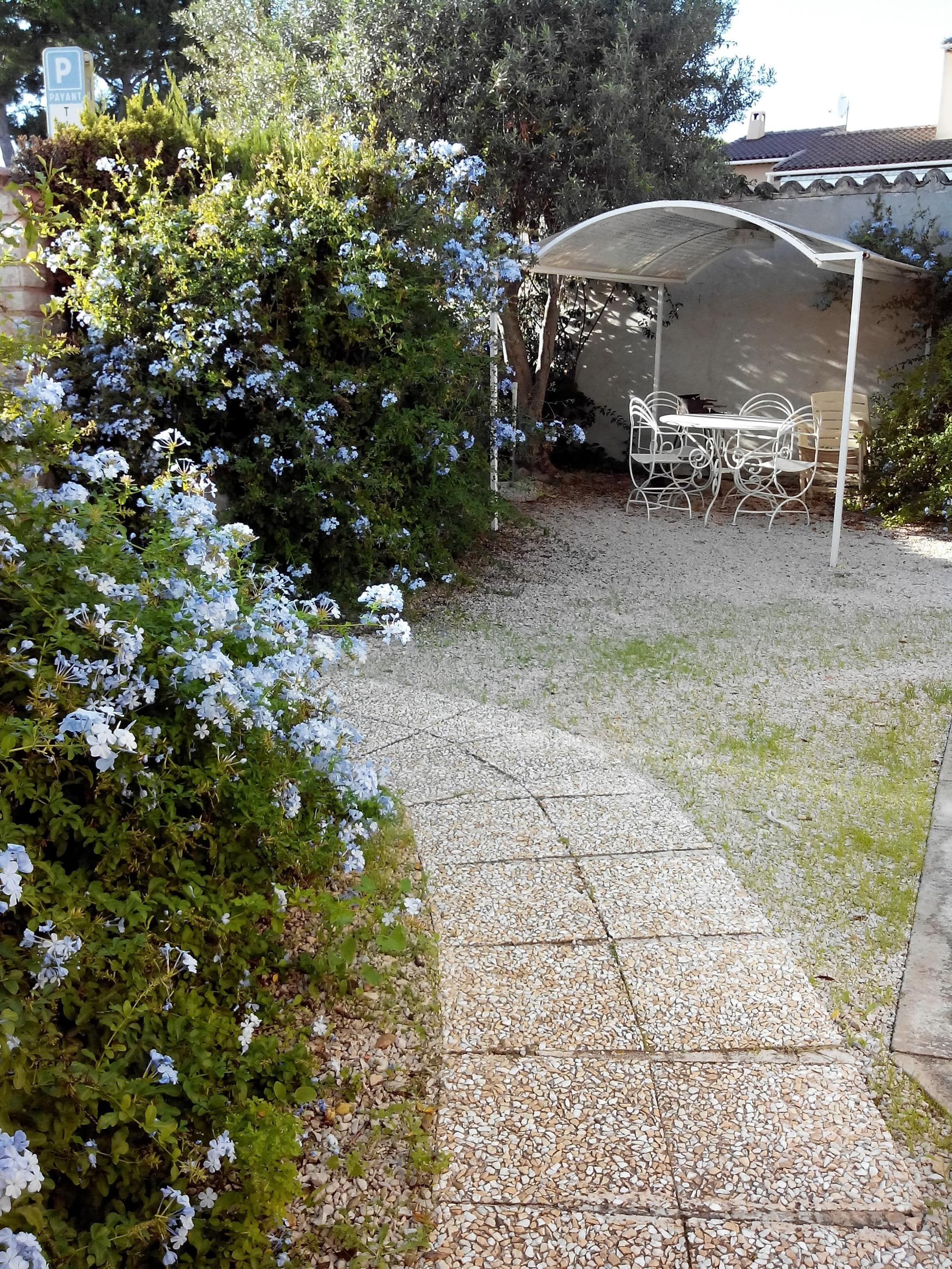 Salon de jardin