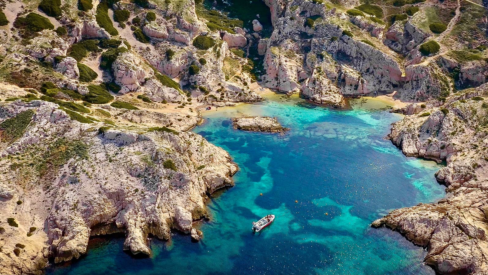 BLEU EVASION