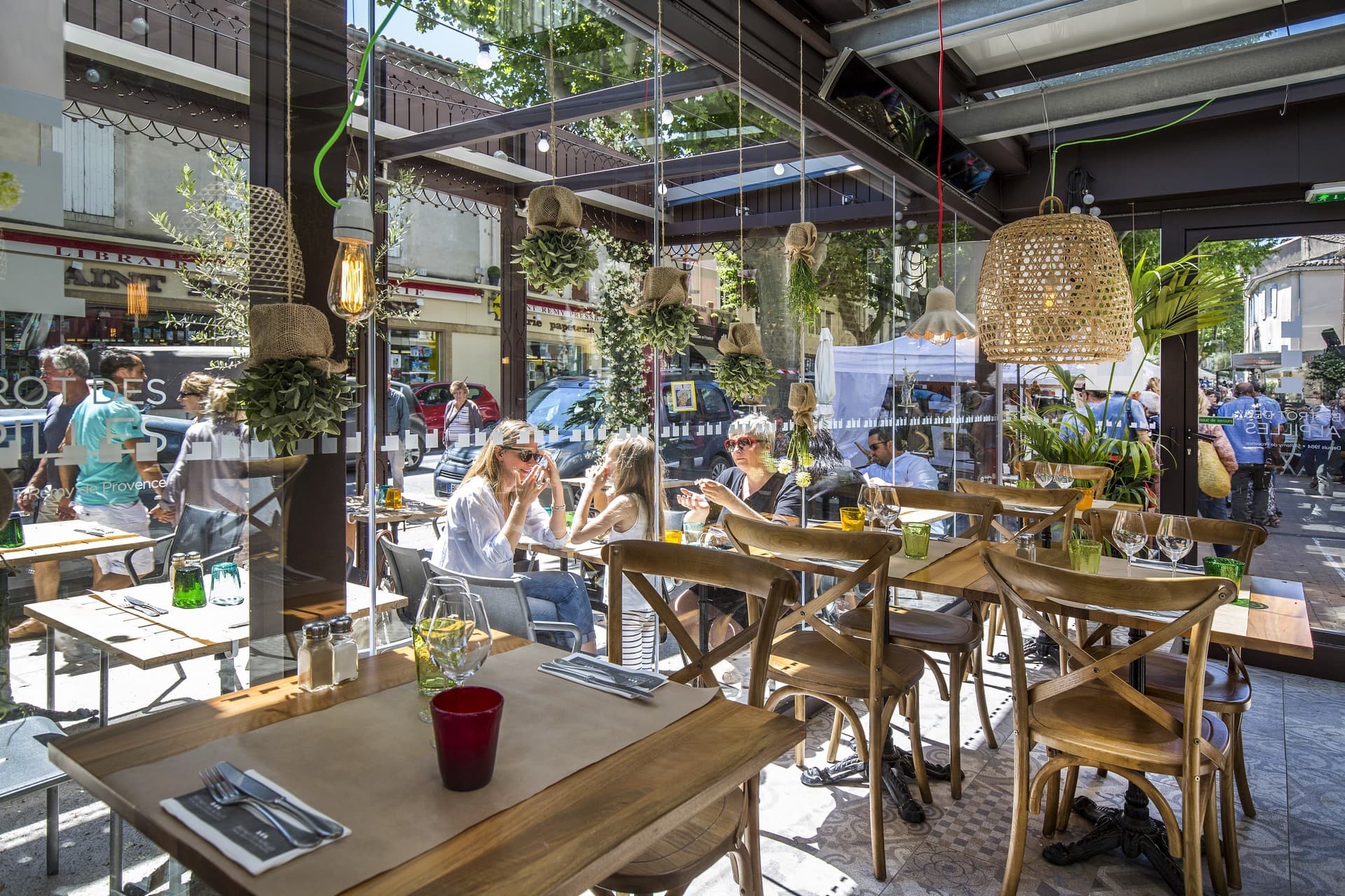 Bistrot_des_Alpilles_terrasse2