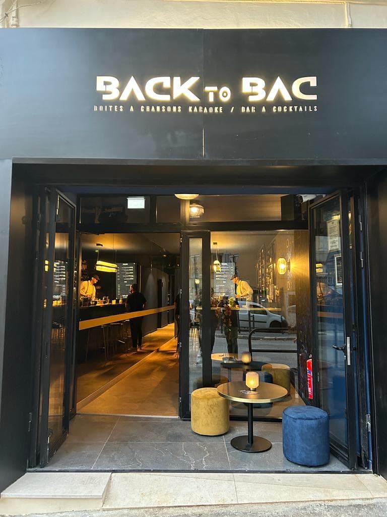Entrée BACK to BAC