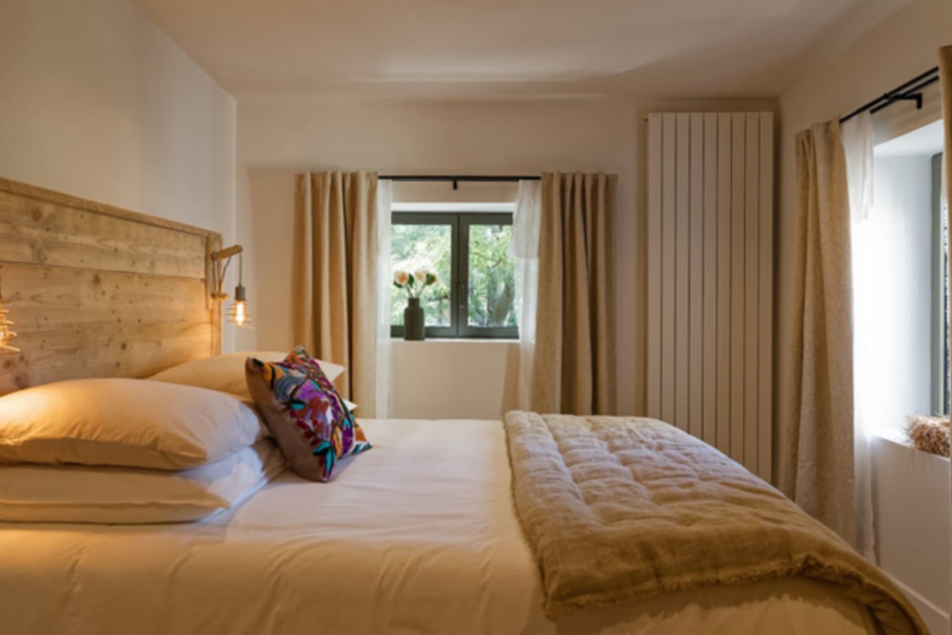 Chambre d'hôtes Maison Paulette_Eygalières_lit chambre 1