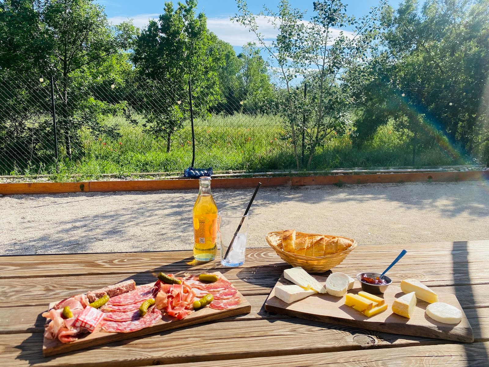 Tapas terrasse pétanque