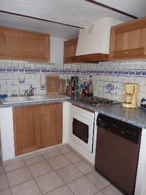 13T1036120_4_WEB.jpg